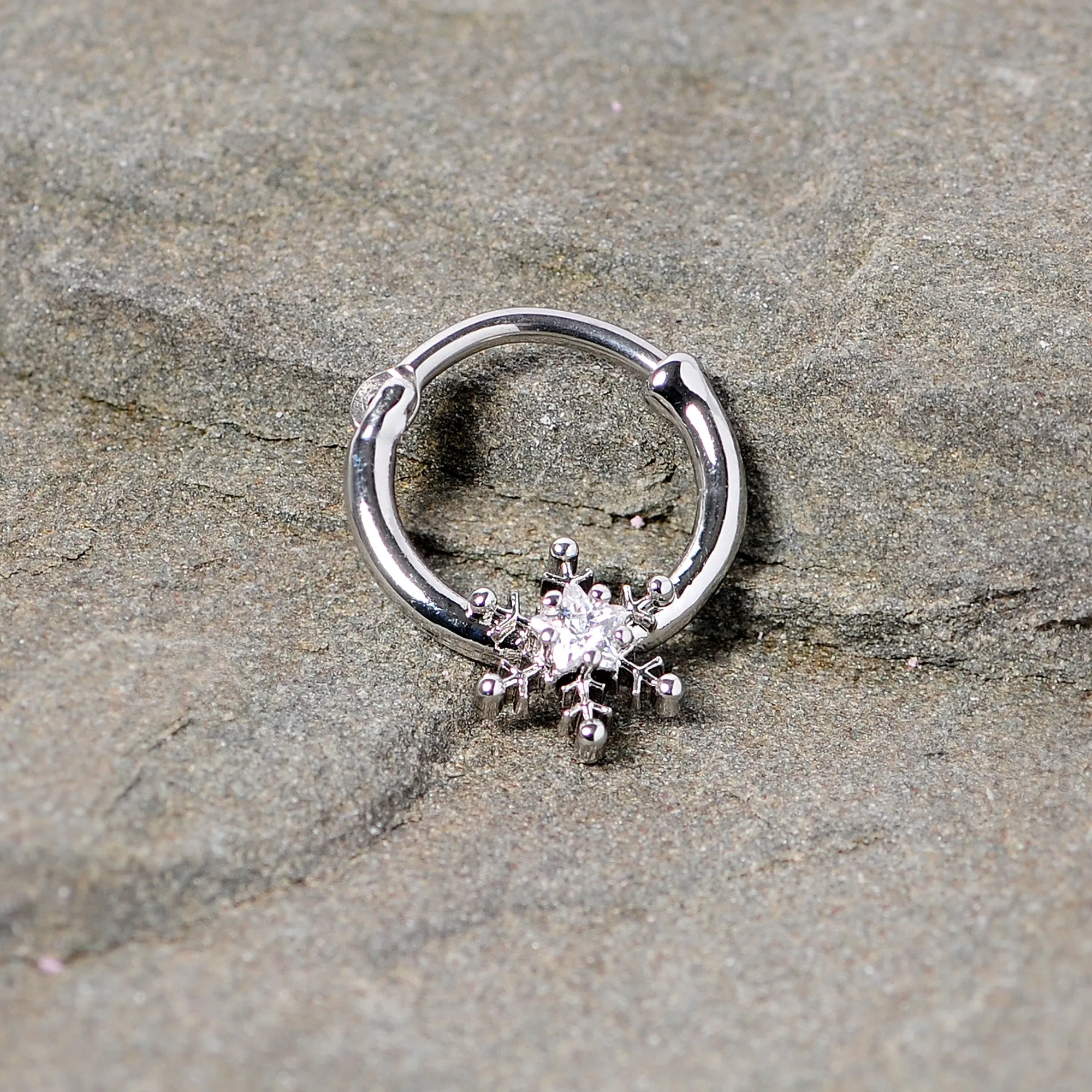 16 Gauge 3/8 Clear Gem Holiday Snowflake Septum Clicker