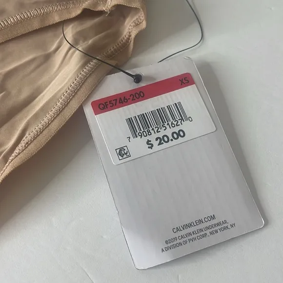 Calvin Klein Assortment of Bikini Panties 4 Pairs. Size XS