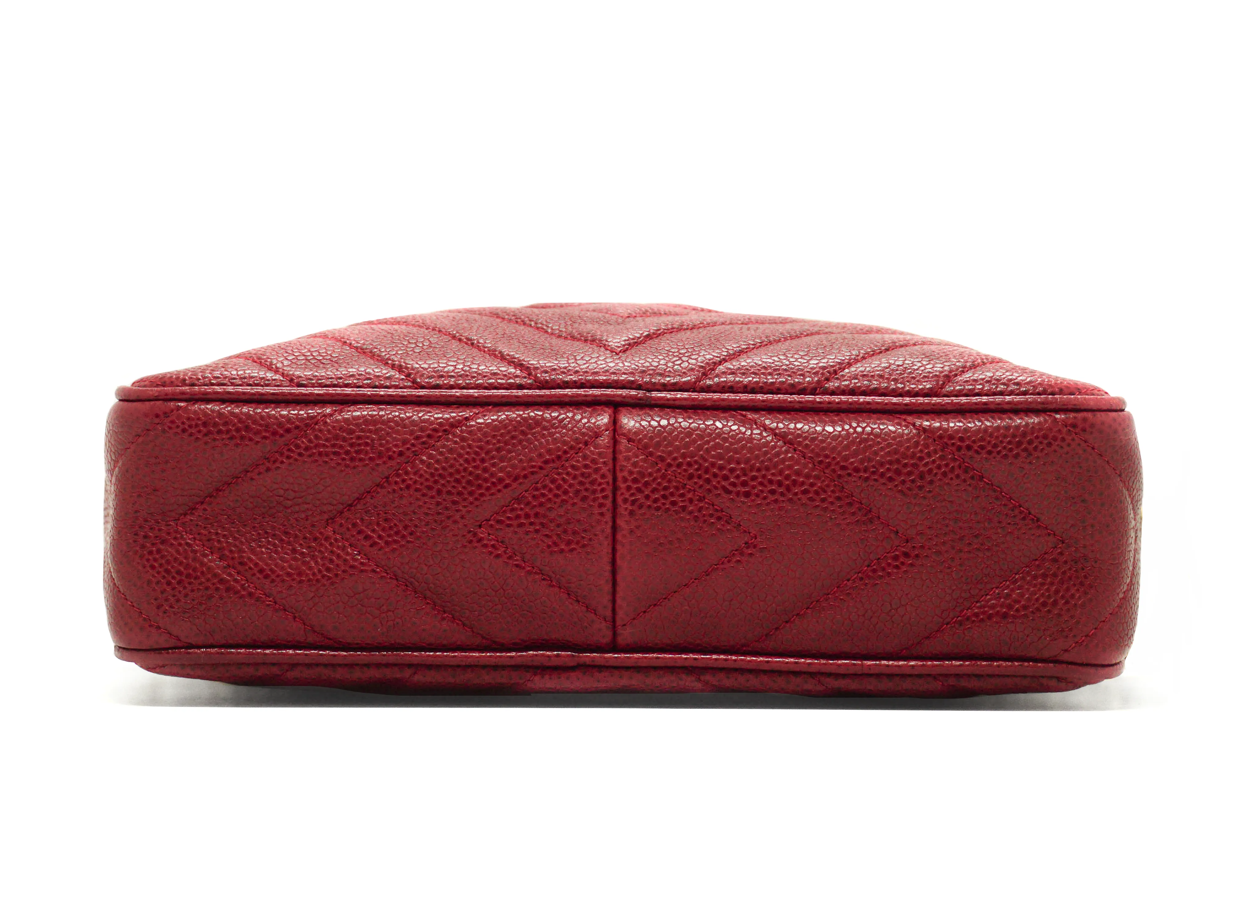 Chanel Vintage Rare Red Caviar Diamond Camera Bag
