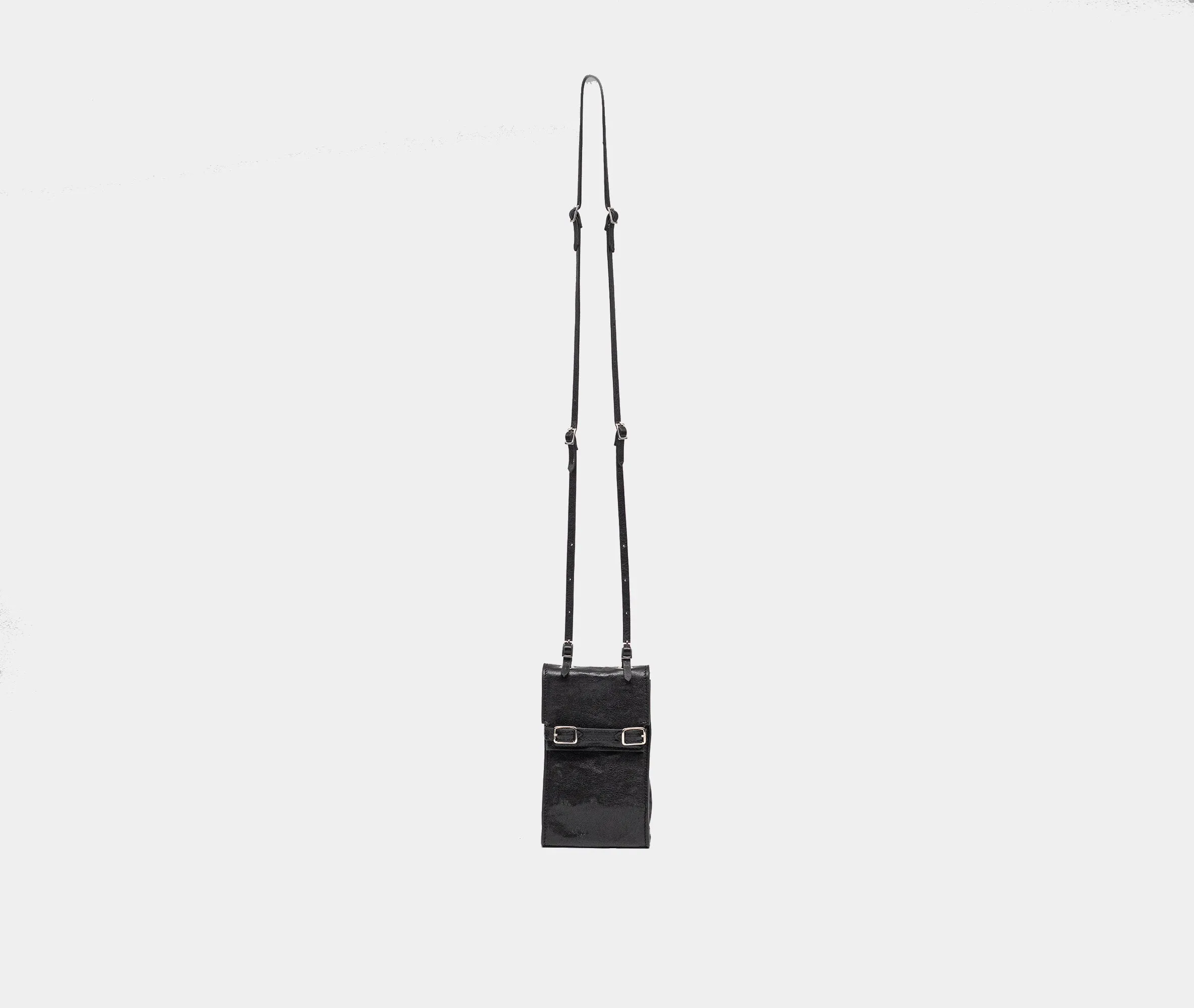 CLUB - BLACK