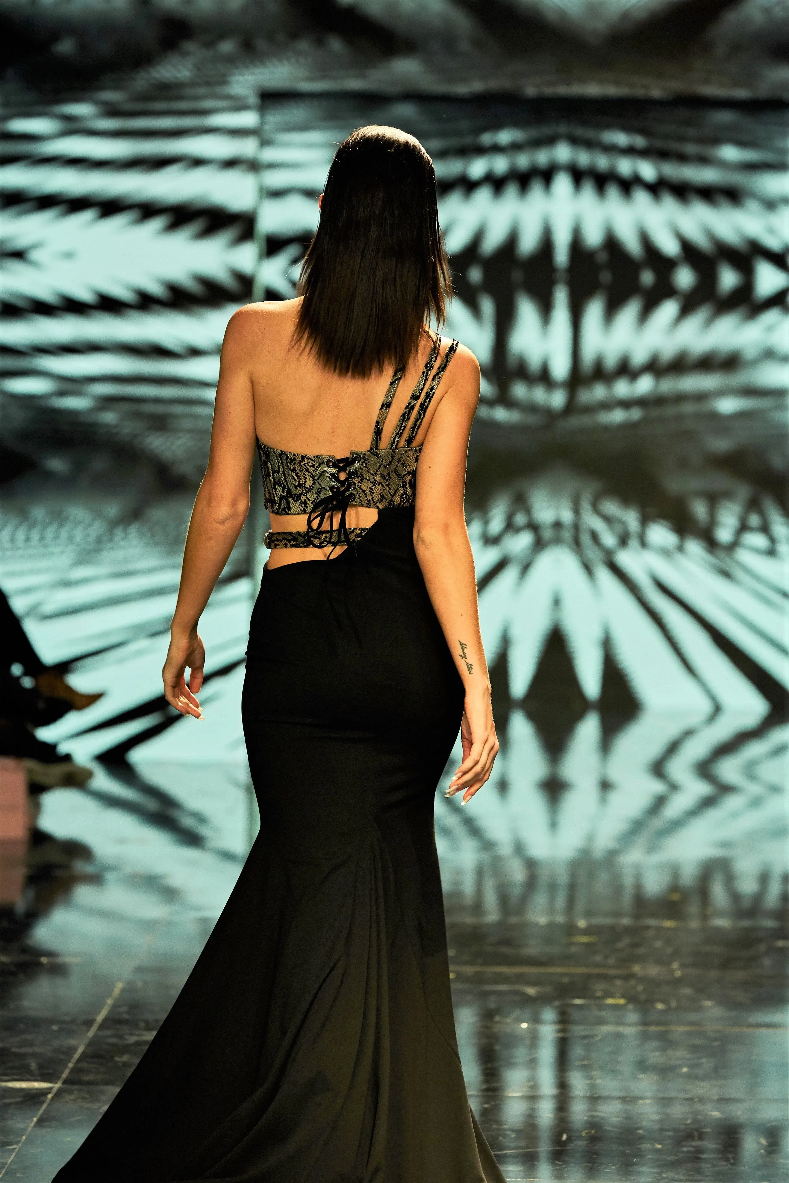 ENIGMA Look 10