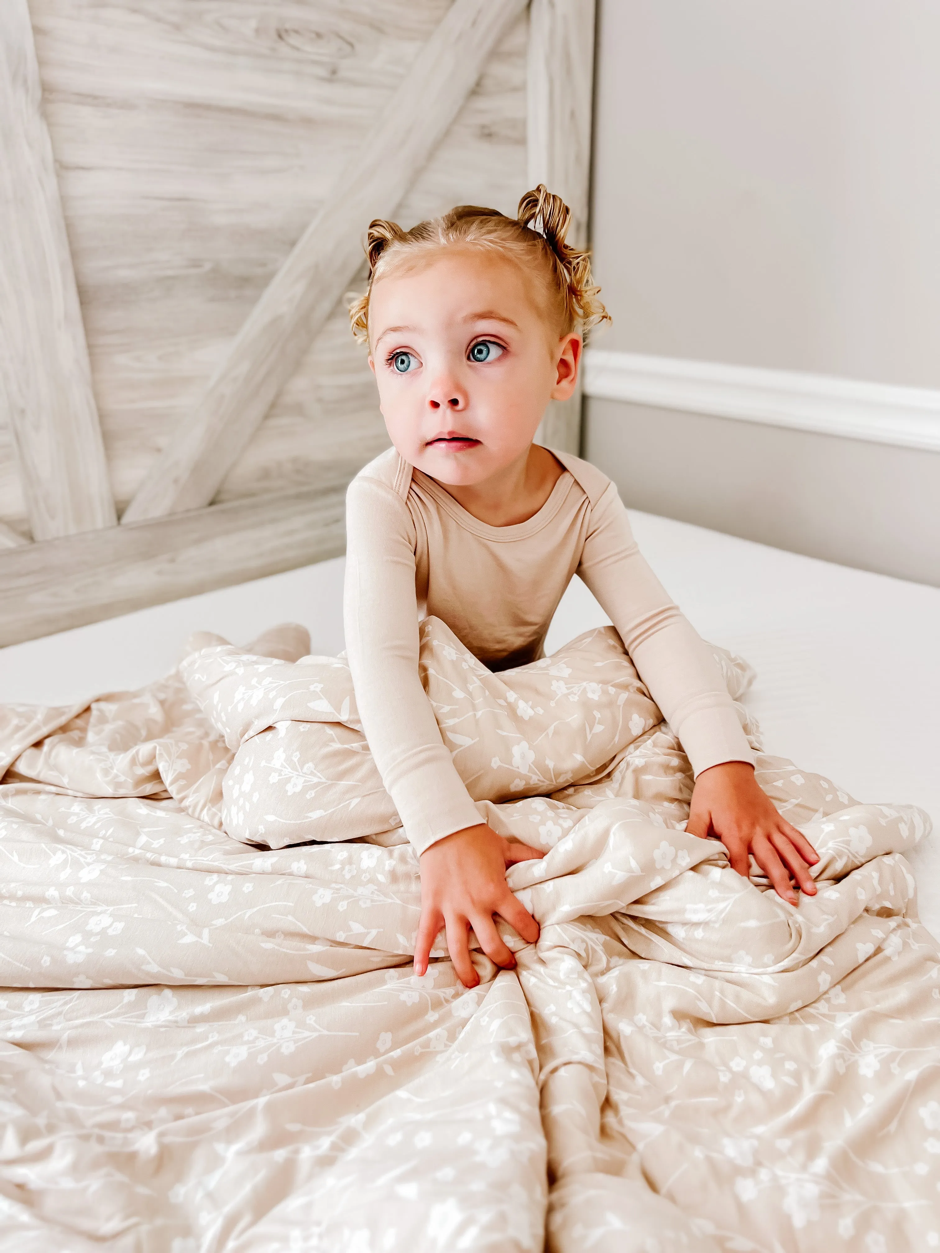 günamüna Toddler Cozy Cloud Comforter Baby Blanket Flora 2.6 TOG (Min. of 2, multiples of 2)