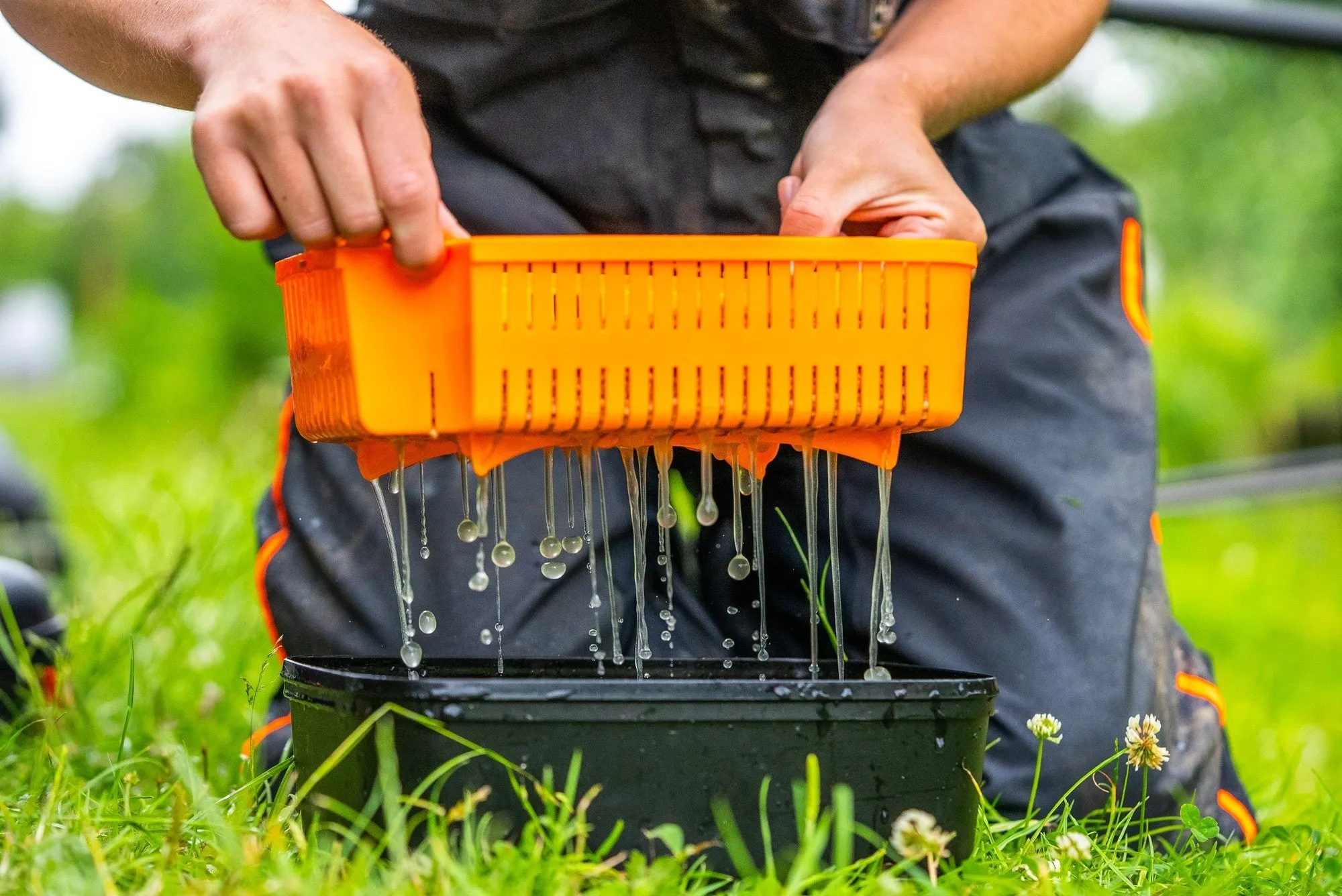 GURU 5.3pint Bait Box