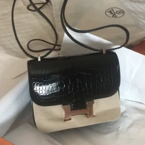 Hermès Constance 18 Noir (Black) Alligator Mississippi Lisse Rose Gold Hardware RGHW