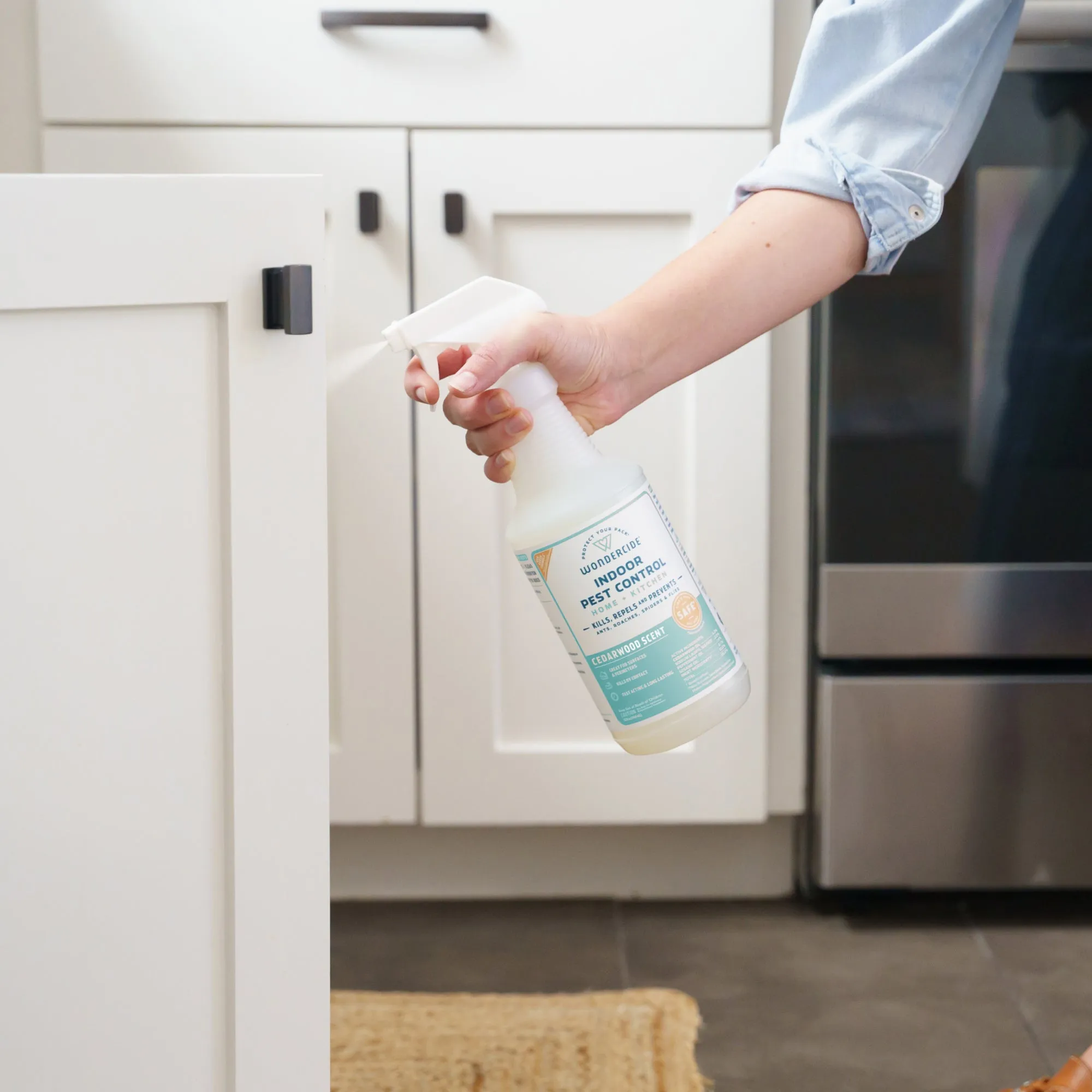 Indoor Pest Control for Home   Kitchen with Natural Essential Oils