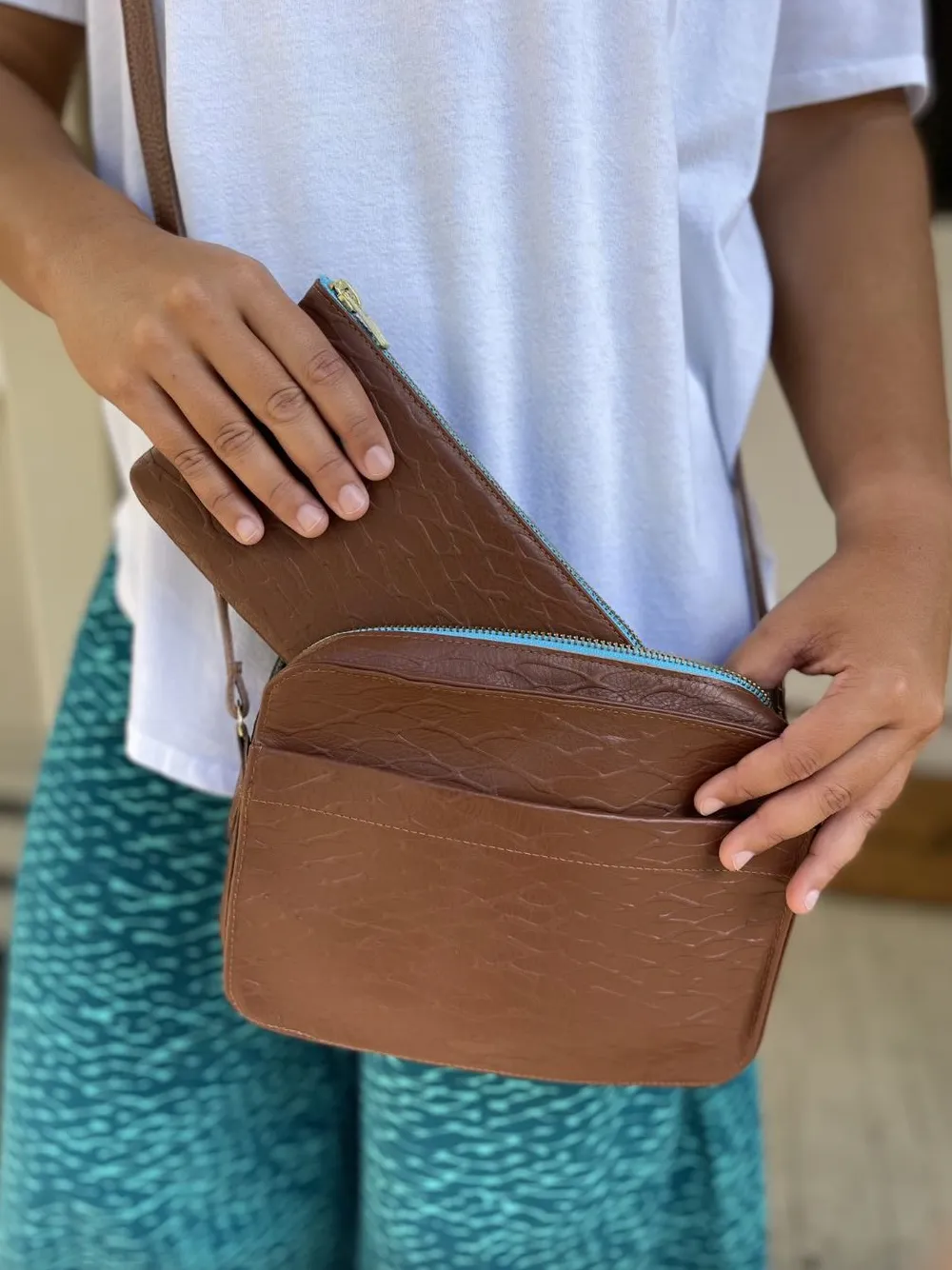Kaʻilihiwa | Leather wallet - 'Āweoweo - cognac - *ASF*