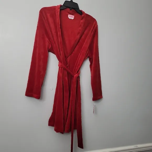 Kate Spade Red Embossed Floral Robe