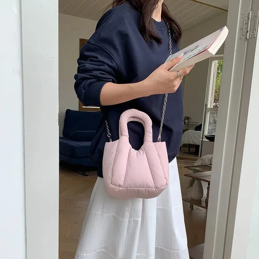 Kawaii Cozy Nylon Puff Tote 👜✨ | Mini Designer Handbag for Winter Fun ❄️💖 | Stylish Shoulder & Crossbody Bag with Chains