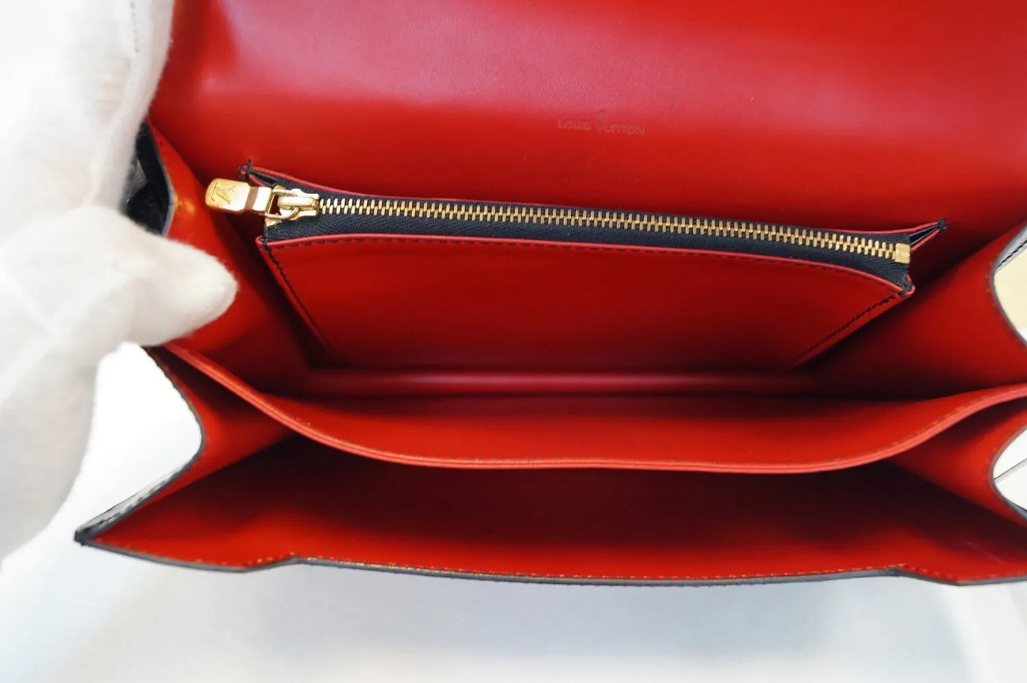 LOUIS VUITTON Epi Hoche Bi-color Black Red Shoulder Bag - Final Call