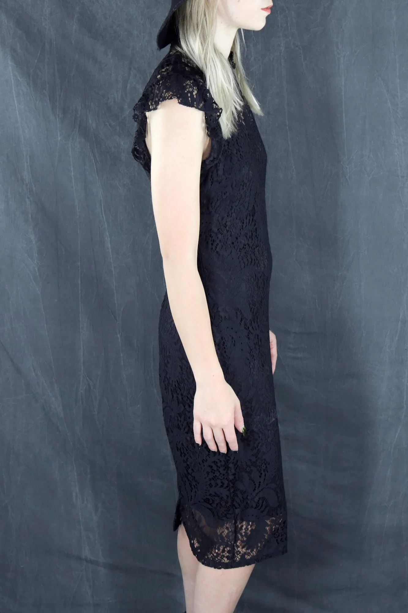 Mossimo Lace Dress - Small