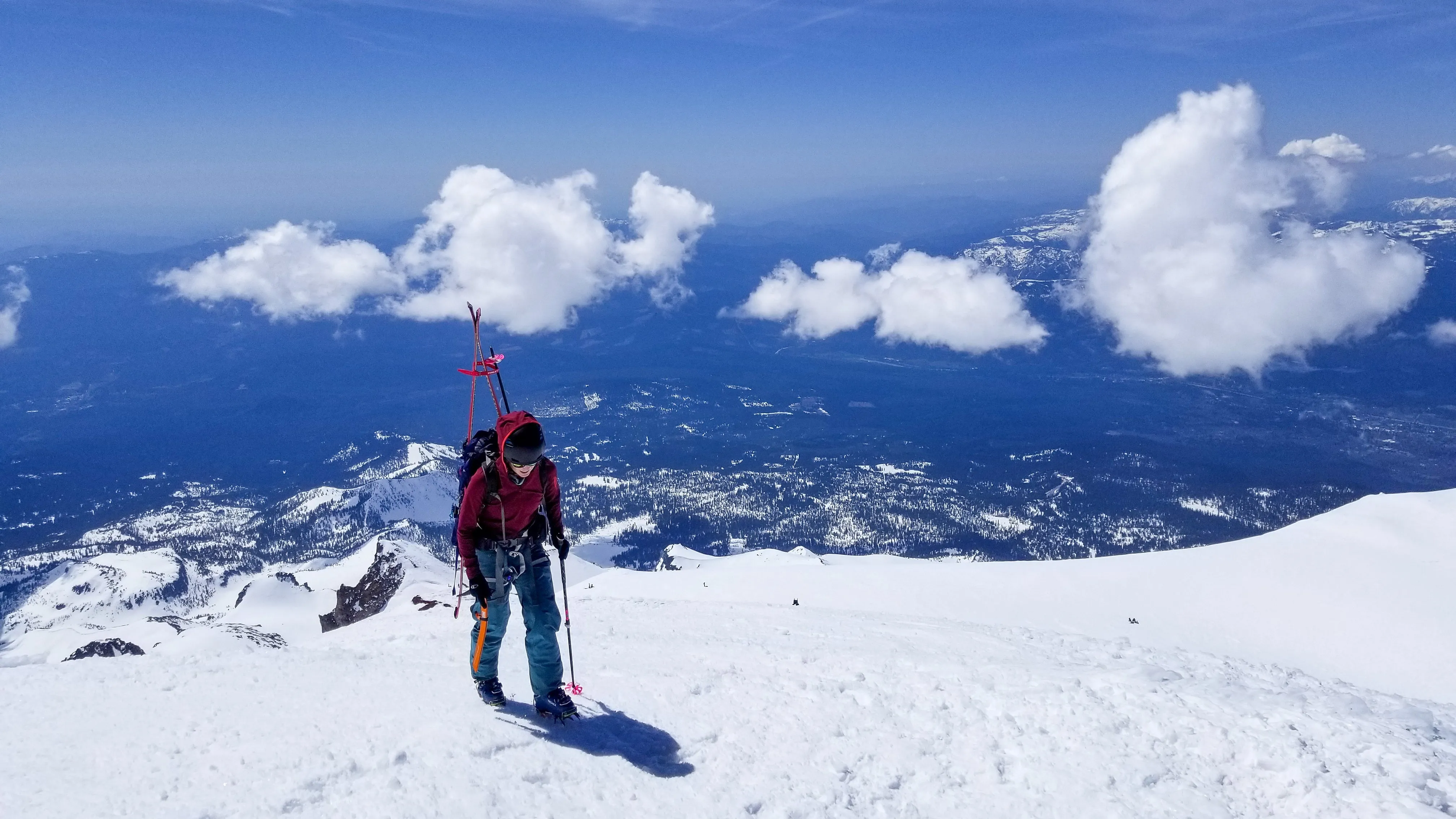 Mt Shasta Summit & Ski Descent