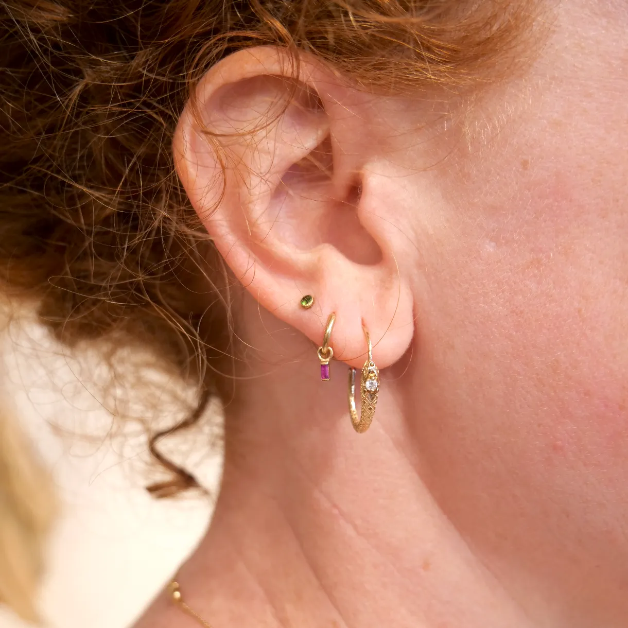 Ouroboros Clicker Hoops
