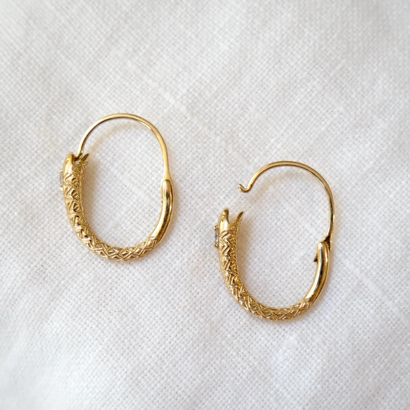 Ouroboros Clicker Hoops