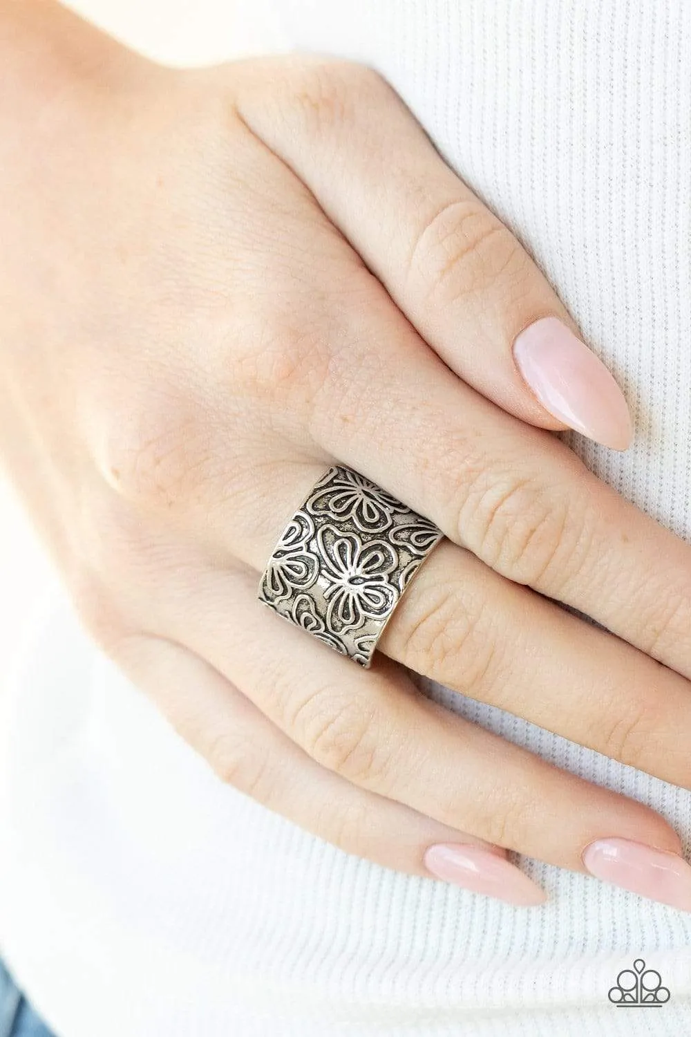 Paparazzi " Butterfly Bayou " Silver Metal Multi Embossed Butterfly Elastic Back Ring