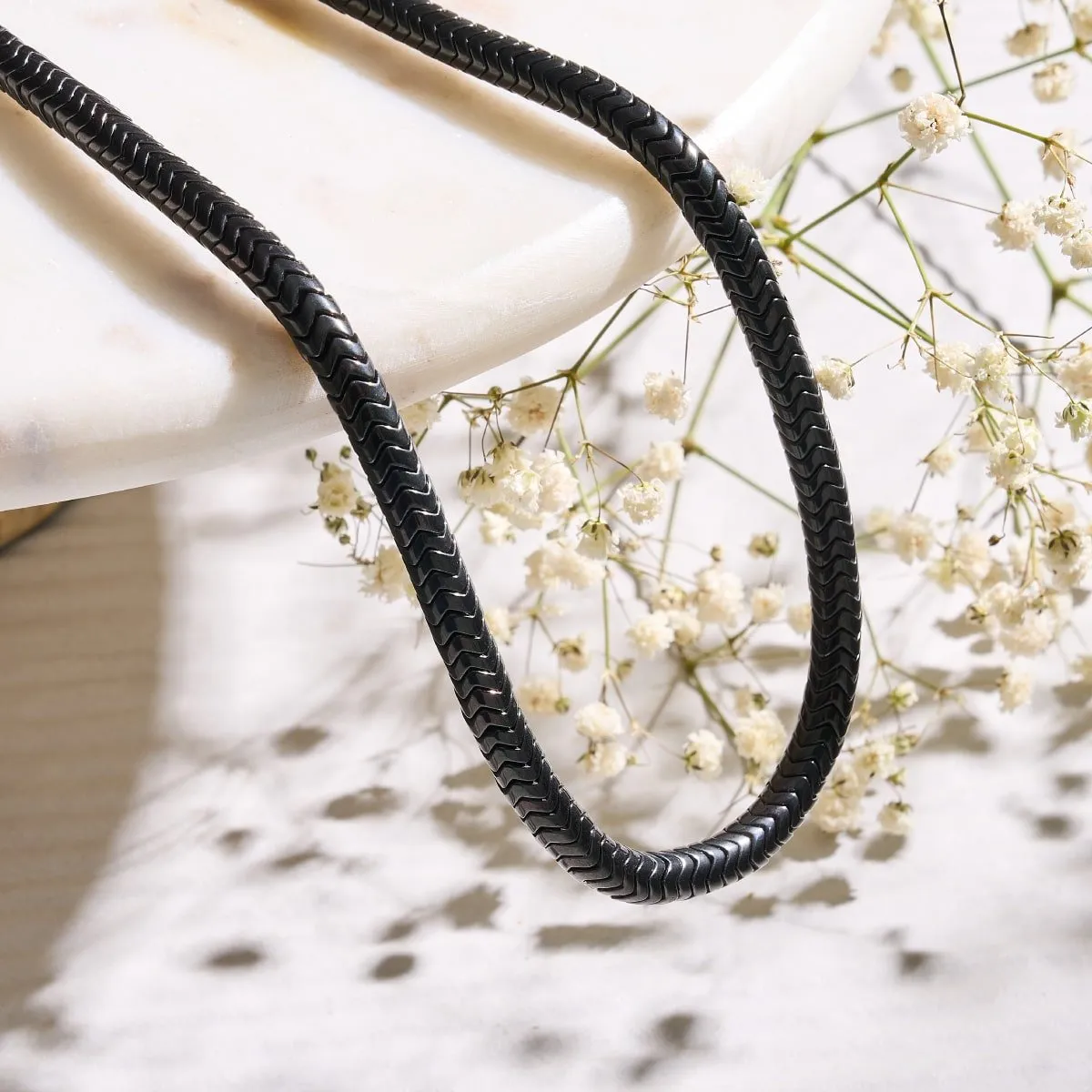 Serpentine | Onyx Hematite x Gunmetal | Double Wave Necklace