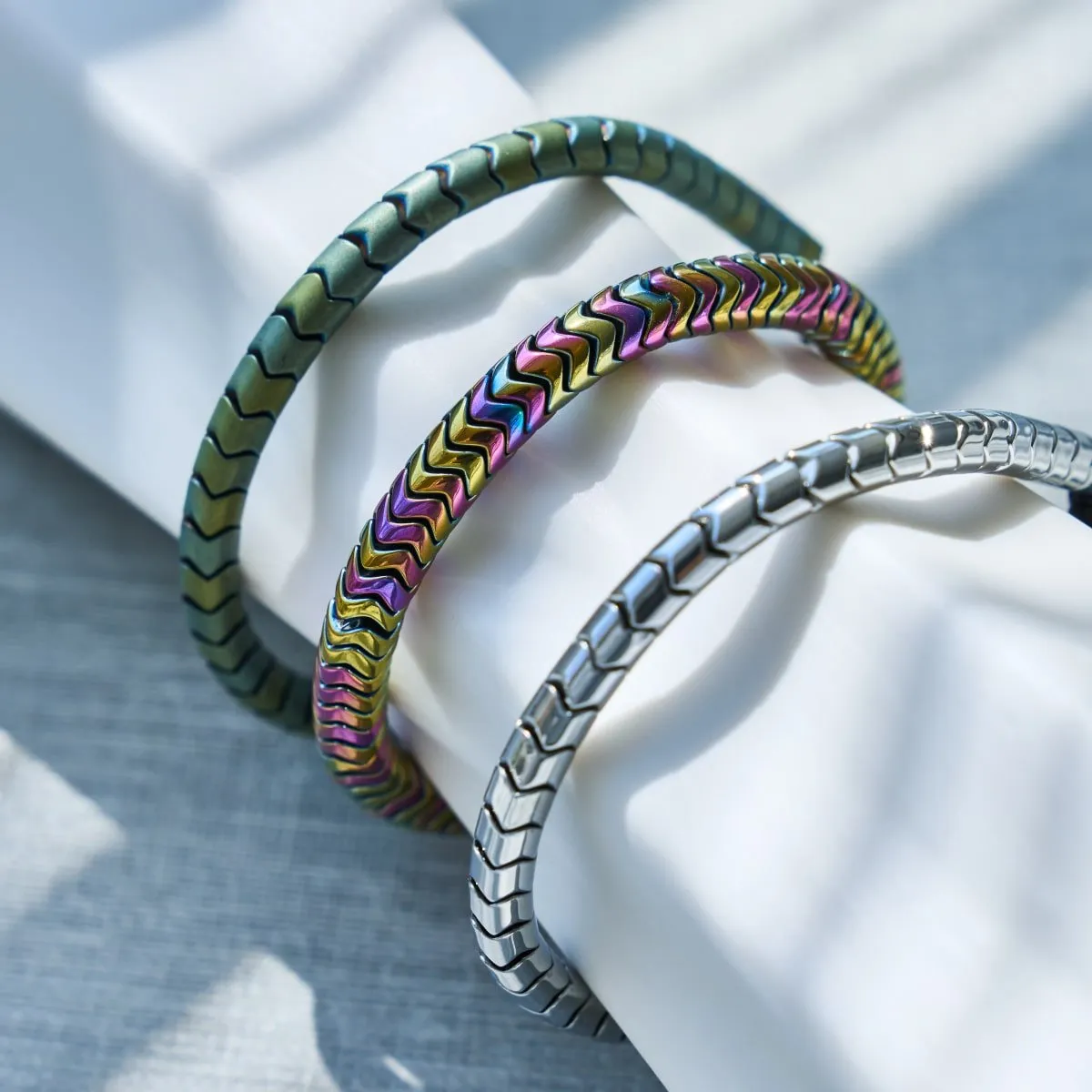 Serpentine | Rainbow Hematite x Unicorn Silver | Double Wave Bracelet