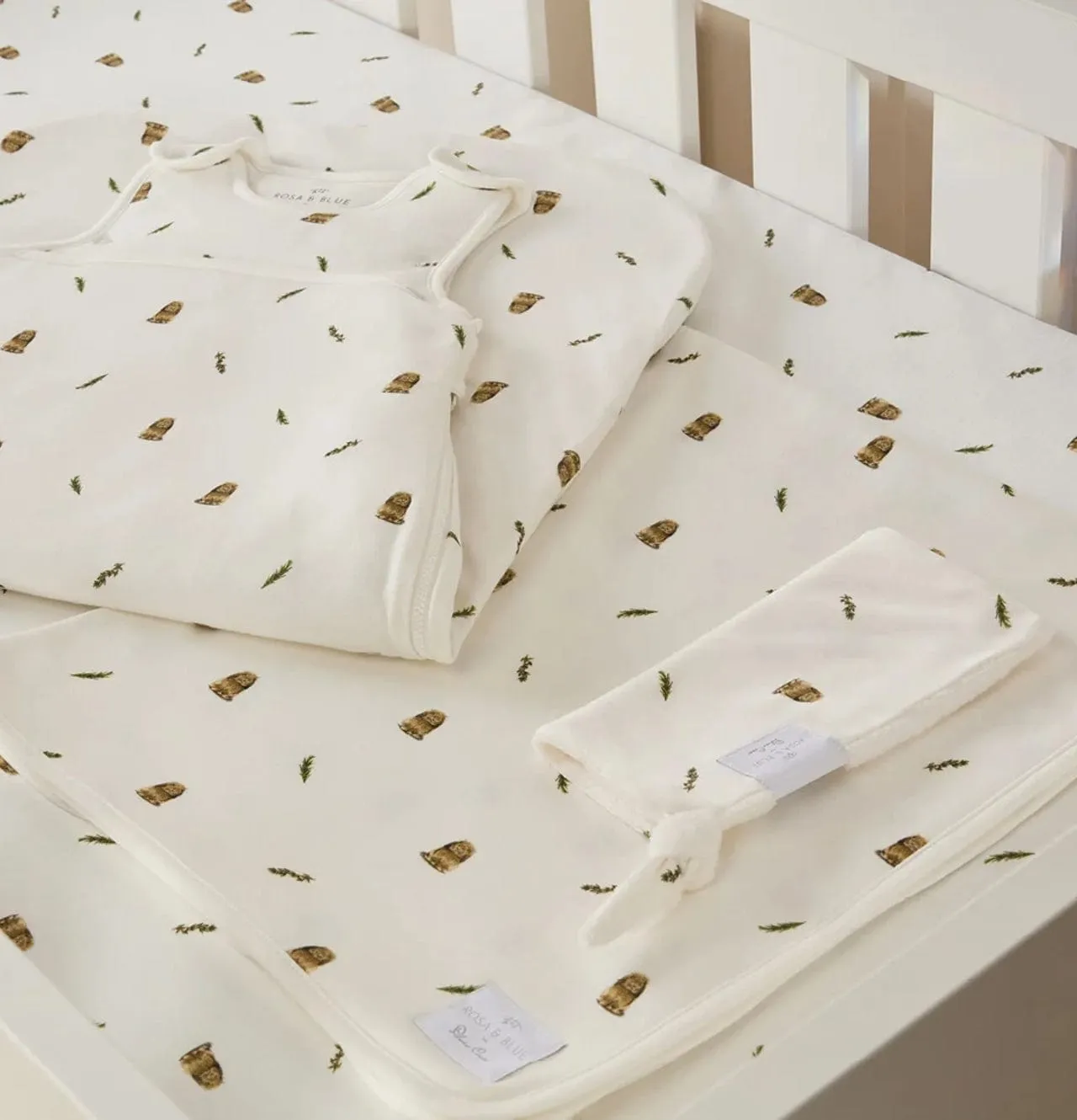 Silver Cross Cot Bed Starter Bedding Bundle - Bunny Print