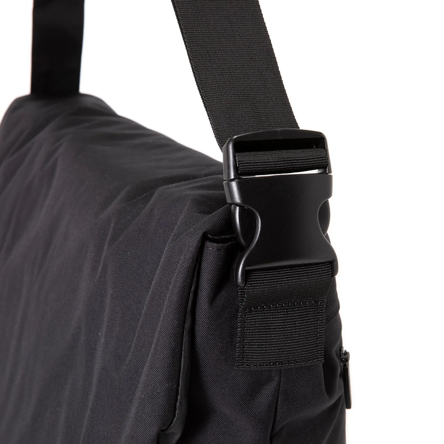 SML | エスエムエル　UNIVERSE MESSENGERBAG