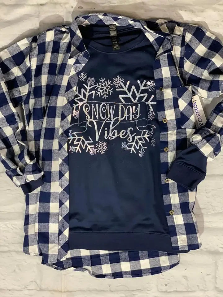 Snow Day Vibes - Navy Short Sleeve Tee