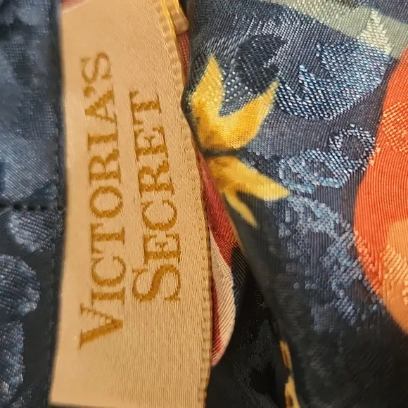 Vintage Victoria's Secret GOLD Label floral satin belted feminine robe