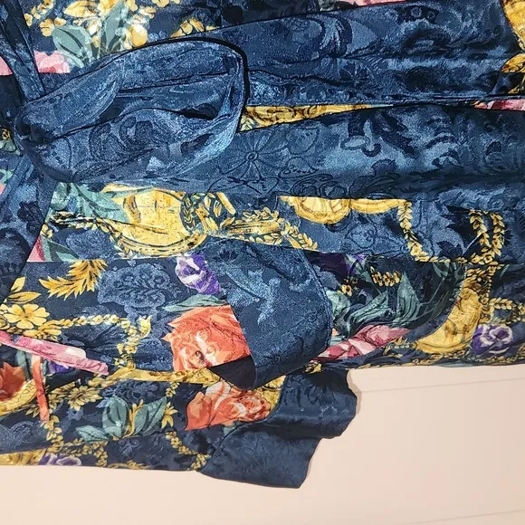 Vintage Victoria's Secret GOLD Label floral satin belted feminine robe